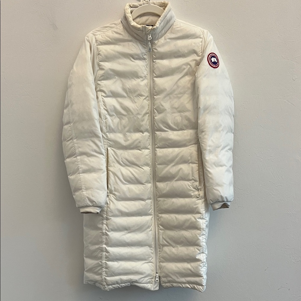 Canada Goose Women's Cypress Hooded Parka xs used condition